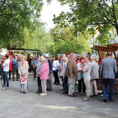 Bild vergrößern: Bürgermarkt Kreisfreiheit 2015