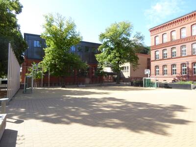 Bild vergr&ouml;&szlig;ern: Sporthalle Gubener Straße