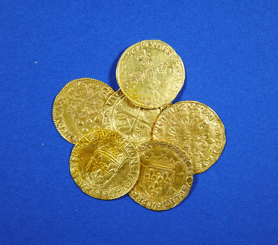Bild vergrößern: Goldmünzen gefunden in Frankfurt (Oder)