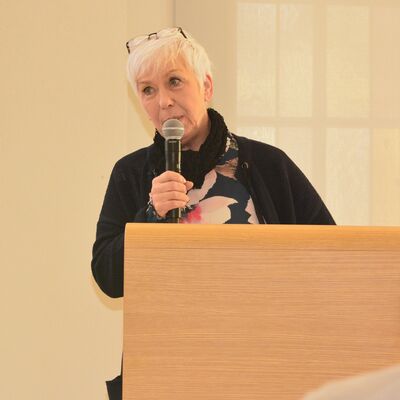 Bild vergr&ouml;&szlig;ern: Grußwort Gesine Lange